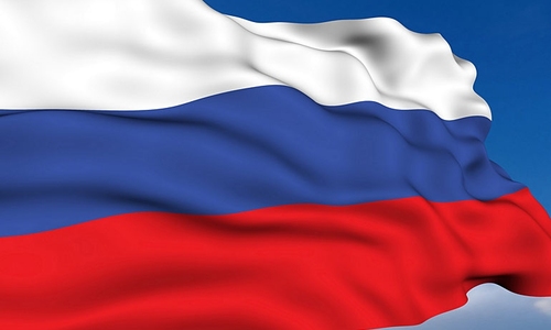 Огромный флаг России развернули в Красноярске