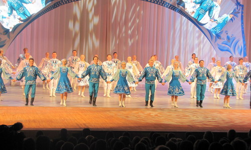 Первый выход анс. танца Сибири на родную сцену 