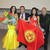 Вторая вице-мисс Жаныл Асанова с флагом Кыргызстана