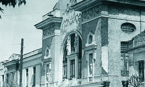 К 100-летию здания Дома  офицеров