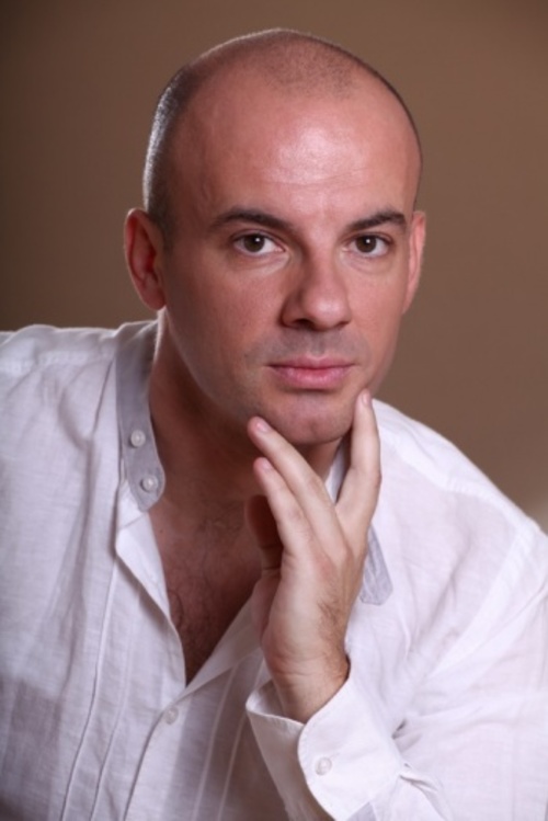 Известный сербский тенор Саша Штулич
